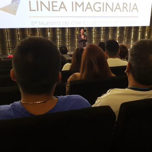 Enzo Maquiavello, actor de "Gafas Amarillas" en coloquio