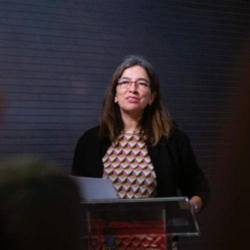 La directora María Cristina Carrillo inaugura el coloquio